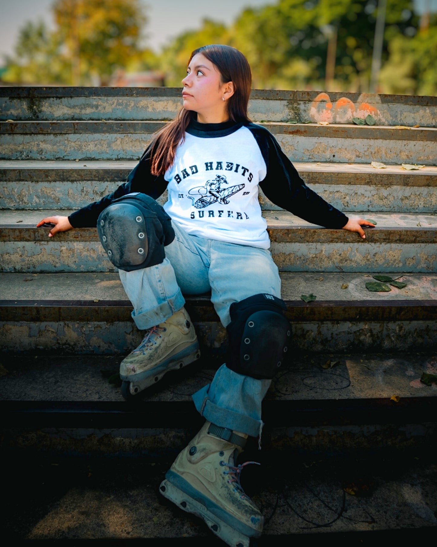 Playera Ranglán Negra Bad Habits