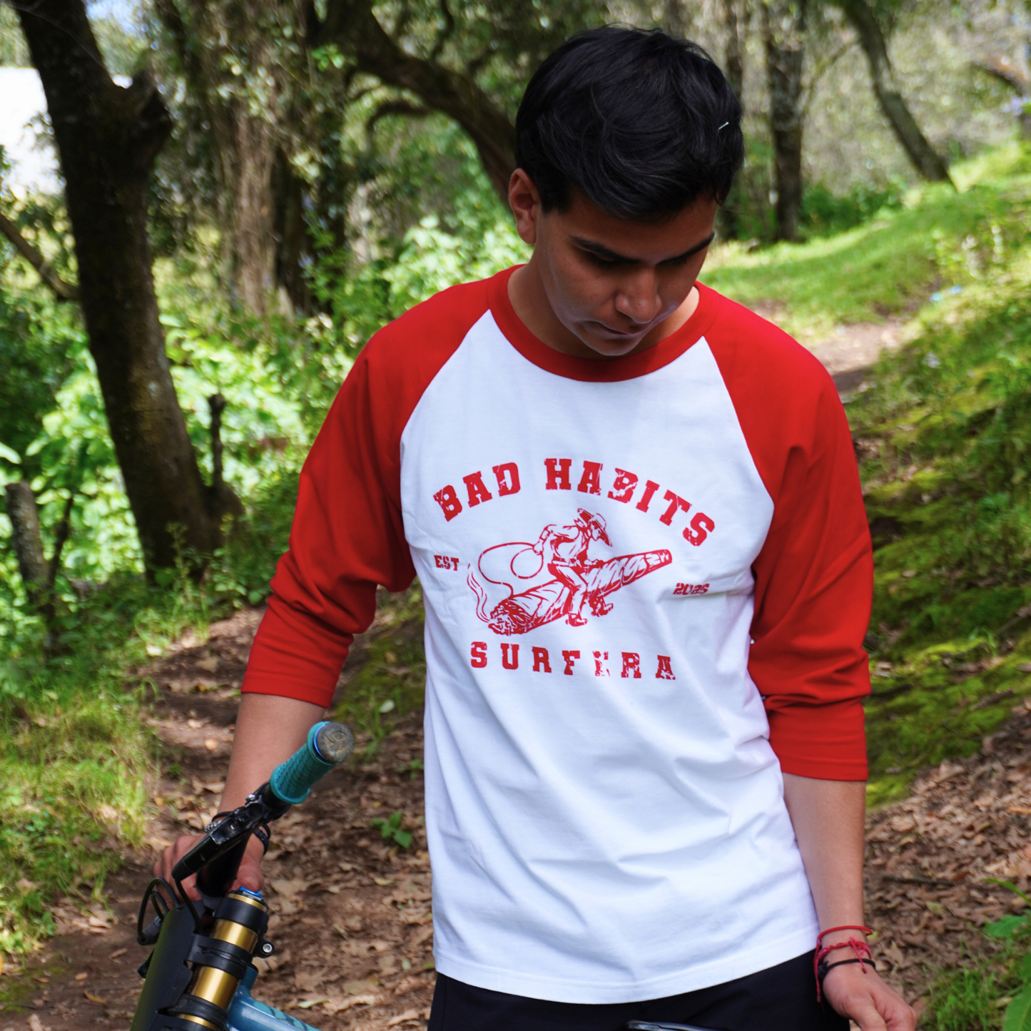 Playera Raglán Bad Habits Surfera rider ciclismo de montaña