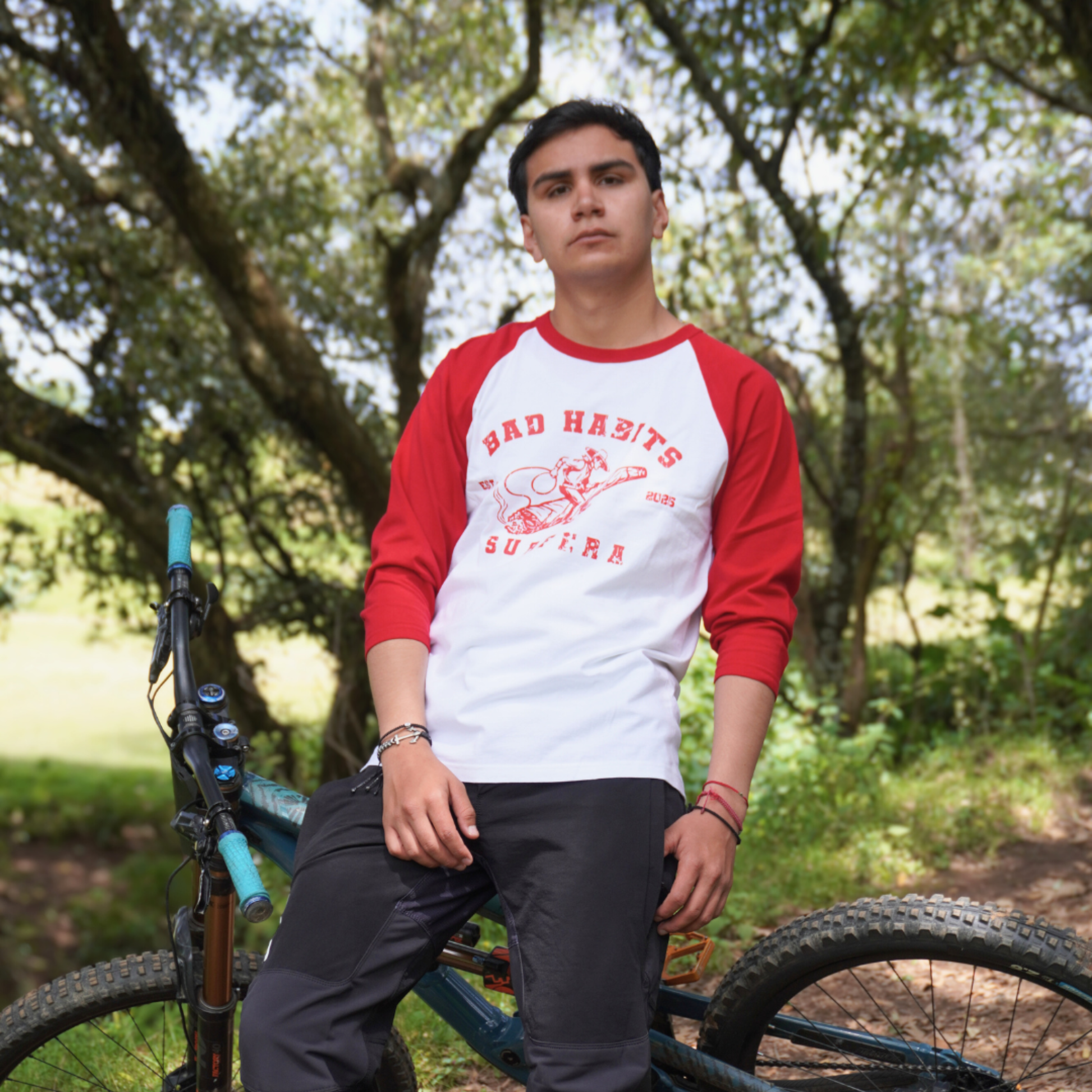 Playera Raglán Bad Habits Surfera streetwear MTB hombre México
