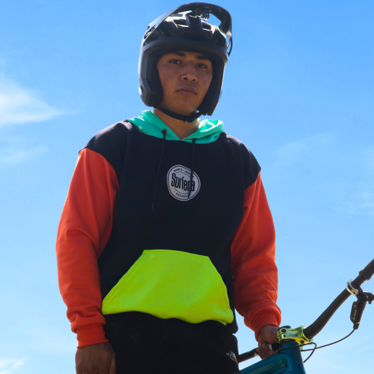 Hoodie Color Block Surfera rider ciclismo de montaña